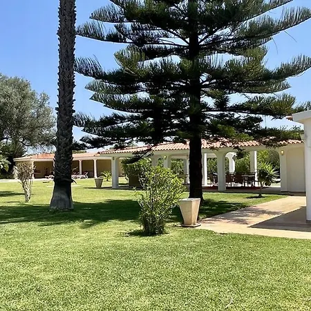 Laranjal By Check-in Portugal * Картейра