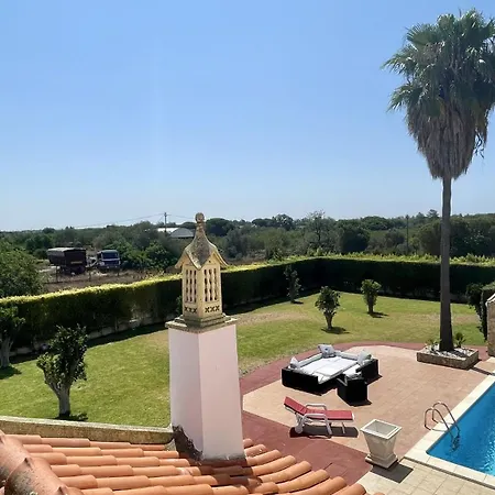 Laranjal By Check-in Portugal Картейра
